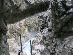 202307-alpspitze-031-hollentalklamm